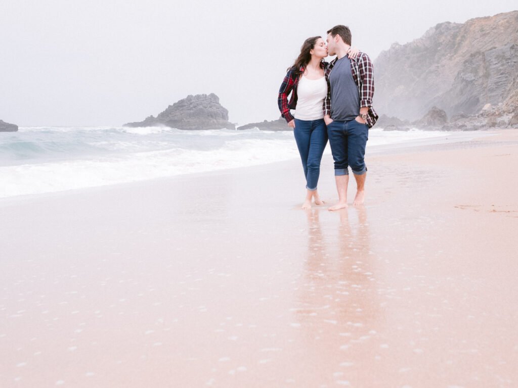 Sessão namoro na Praia da Adraga, por: boristhecat.com