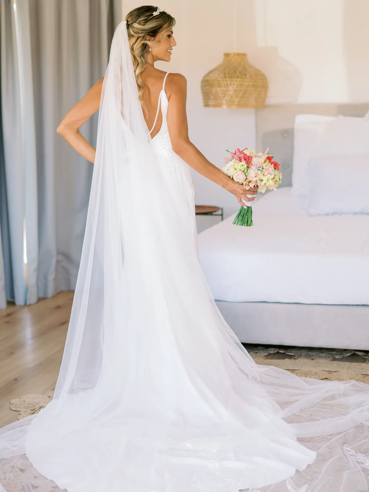 0264 20230819 p||n wed