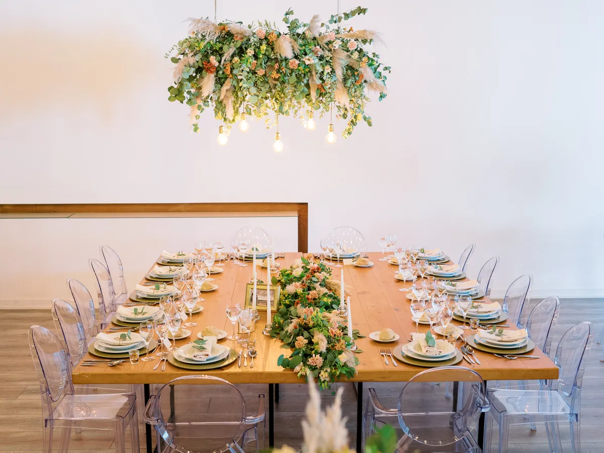 0552 20230819 p||n wed