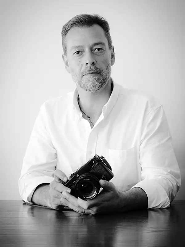 Miguel, professional wedding photographer at Boris the Cat, considered the best photographer in Portugal, Lisbon region